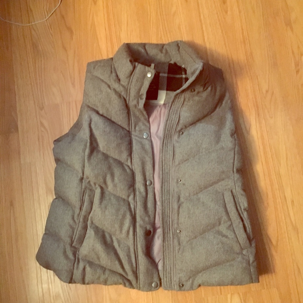 Women’s puffer vest❄️